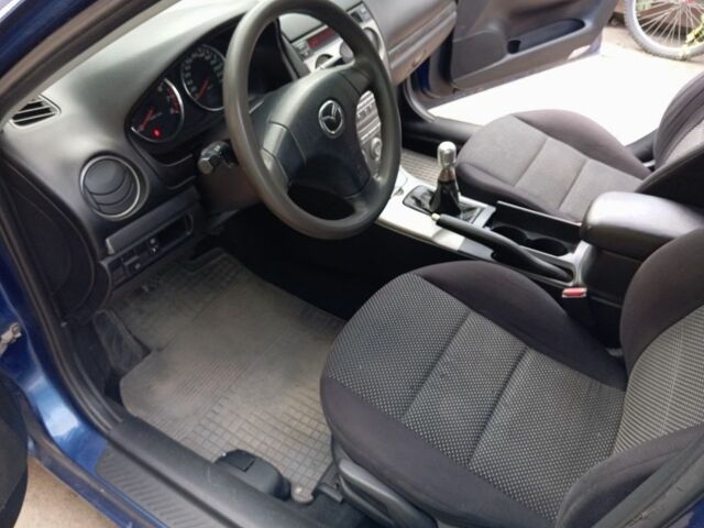 Синій Мазда 6, об'ємом двигуна 2 л та пробігом 270 тис. км за 3800 $, фото 6 на Automoto.ua