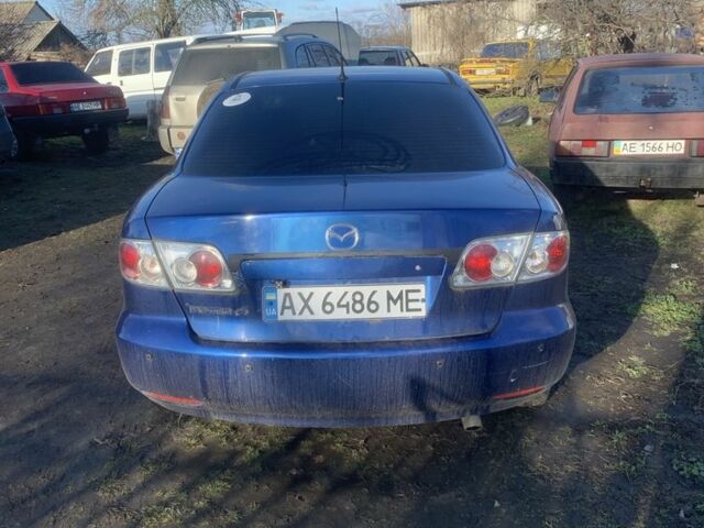 Синий Мазда 6, объемом двигателя 2 л и пробегом 350 тыс. км за 1800 $, фото 2 на Automoto.ua