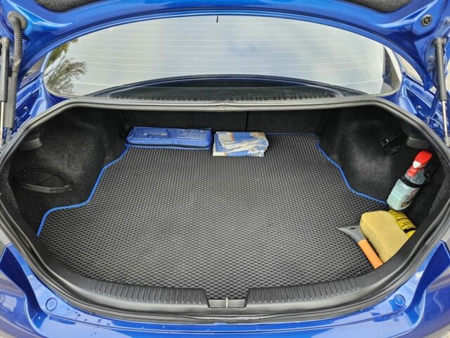 Синій Мазда 6, об'ємом двигуна 2 л та пробігом 90 тис. км за 5500 $, фото 1 на Automoto.ua