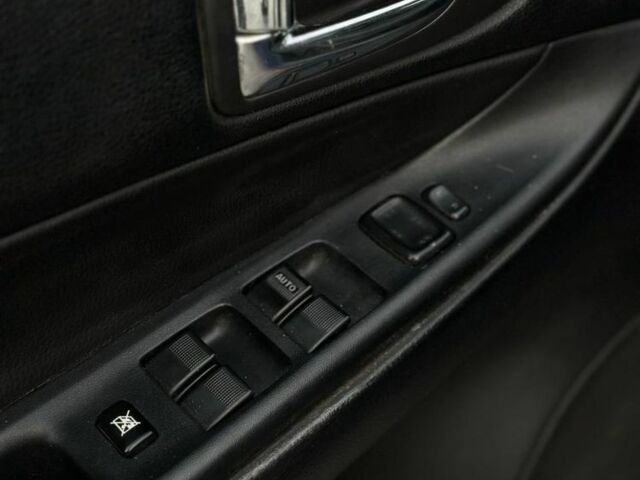 Синий Мазда 6, объемом двигателя 2 л и пробегом 280 тыс. км за 2750 $, фото 9 на Automoto.ua