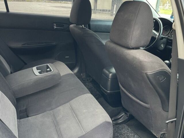 Мазда 6 2004 в Долине на Automoto.ua Синий Мазда 6, объемом двигателя 2.3 л и пробегом 300 тыс. км за 2599 $, фото 15 на Automoto.ua