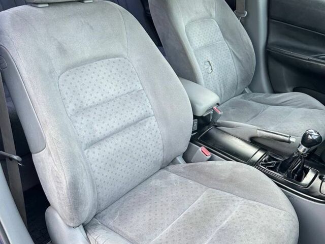 Синий Мазда 6, объемом двигателя 2 л и пробегом 280 тыс. км за 2750 $, фото 7 на Automoto.ua