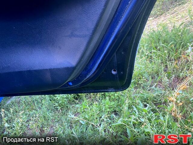 Синий Мазда 6, объемом двигателя 2.3 л и пробегом 259 тыс. км за 4810 $, фото 7 на Automoto.ua