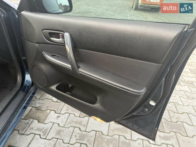 Синий Мазда 6, объемом двигателя 1.8 л и пробегом 355 тыс. км за 4500 $, фото 12 на Automoto.ua