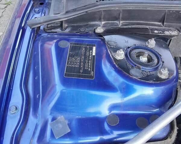 Синий Мазда 6, объемом двигателя 1.8 л и пробегом 187 тыс. км за 4495 $, фото 48 на Automoto.ua