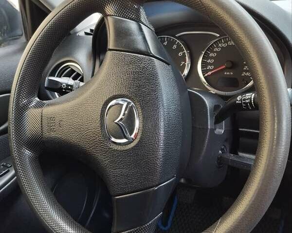Синий Мазда 6, объемом двигателя 1.8 л и пробегом 185 тыс. км за 4800 $, фото 7 на Automoto.ua