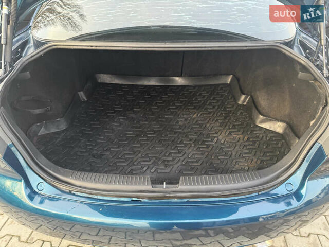 Синий Мазда 6, объемом двигателя 1.8 л и пробегом 355 тыс. км за 4500 $, фото 14 на Automoto.ua