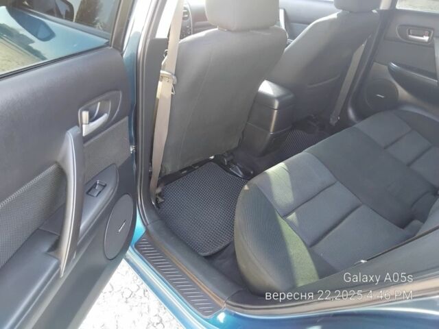 Синий Мазда 6, объемом двигателя 2 л и пробегом 385 тыс. км за 4500 $, фото 13 на Automoto.ua