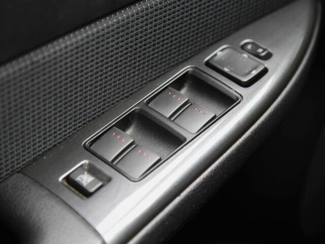 Синій Мазда 6, об'ємом двигуна 1.8 л та пробігом 182 тис. км за 5800 $, фото 20 на Automoto.ua