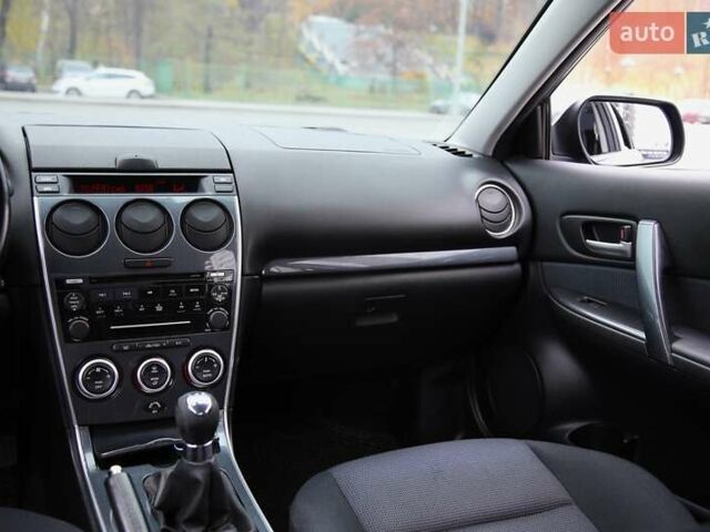 Синий Мазда 6, объемом двигателя 1.8 л и пробегом 182 тыс. км за 5800 $, фото 12 на Automoto.ua