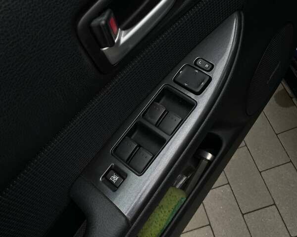 Синий Мазда 6, объемом двигателя 1.8 л и пробегом 211 тыс. км за 5500 $, фото 4 на Automoto.ua
