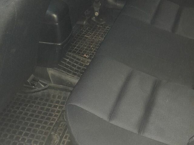 Синій Мазда 6, об'ємом двигуна 2 л та пробігом 270 тис. км за 4700 $, фото 15 на Automoto.ua