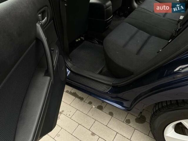 Синий Мазда 6, объемом двигателя 1.8 л и пробегом 211 тыс. км за 5500 $, фото 10 на Automoto.ua