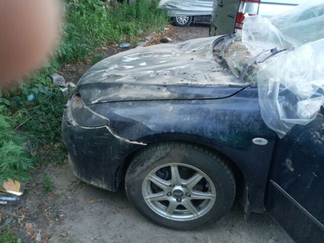 Синий Мазда 6, объемом двигателя 1.8 л и пробегом 230 тыс. км за 2000 $, фото 3 на Automoto.ua