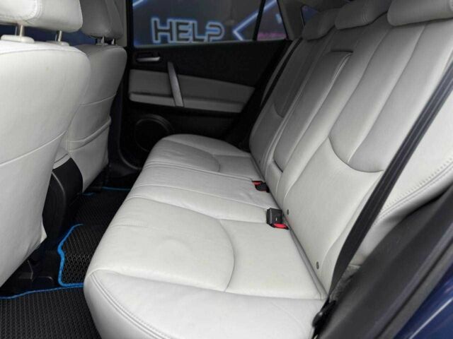 Синій Мазда 6, об'ємом двигуна 2.5 л та пробігом 228 тис. км за 7599 $, фото 8 на Automoto.ua