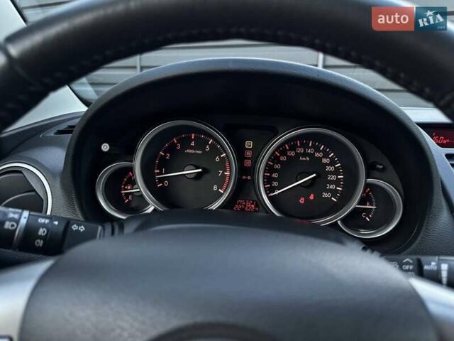 Синий Мазда 6, объемом двигателя 2 л и пробегом 174 тыс. км за 9900 $, фото 32 на Automoto.ua