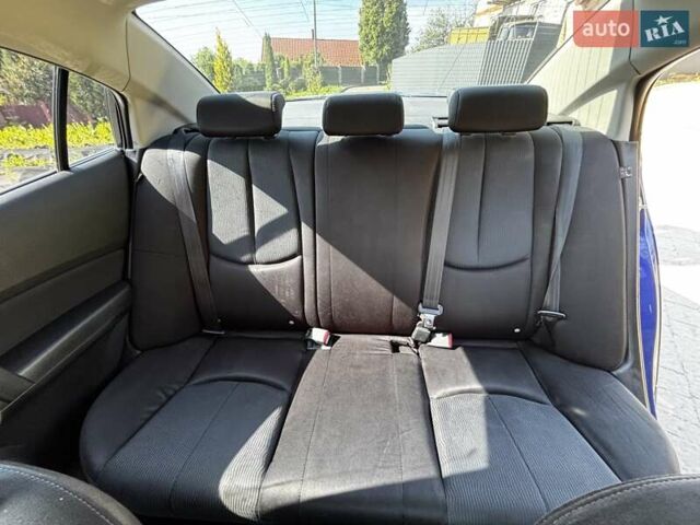 Синій Мазда 6, об'ємом двигуна 2 л та пробігом 170 тис. км за 7700 $, фото 12 на Automoto.ua