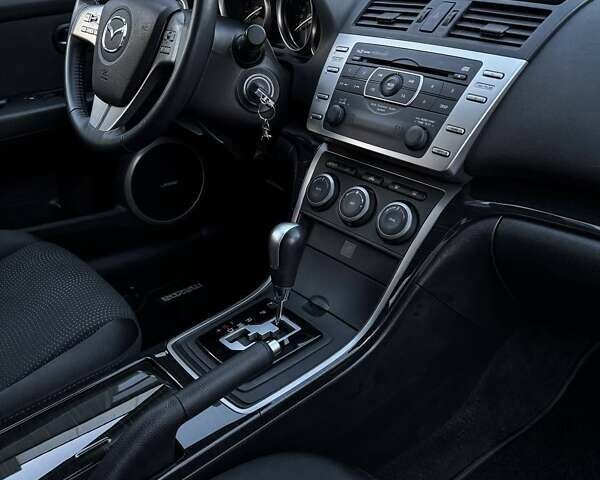 Синий Мазда 6, объемом двигателя 2 л и пробегом 174 тыс. км за 9900 $, фото 44 на Automoto.ua