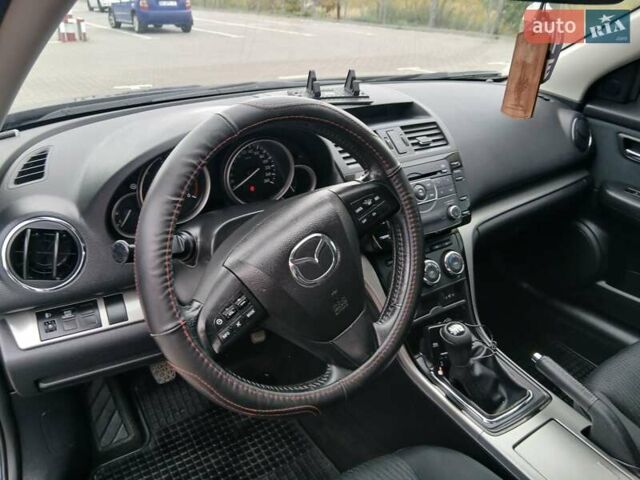 Синий Мазда 6, объемом двигателя 2.2 л и пробегом 250 тыс. км за 7300 $, фото 9 на Automoto.ua