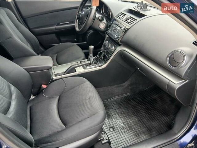 Синий Мазда 6, объемом двигателя 2.2 л и пробегом 250 тыс. км за 7300 $, фото 9 на Automoto.ua