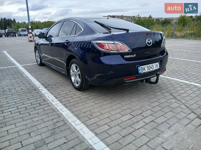 Синий Мазда 6, объемом двигателя 2.2 л и пробегом 250 тыс. км за 7300 $, фото 4 на Automoto.ua