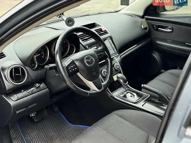 Синий Мазда 6, объемом двигателя 2.49 л и пробегом 230 тыс. км за 8500 $, фото 4 на Automoto.ua