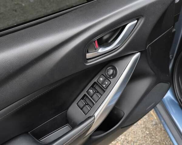 Синій Мазда 6, об'ємом двигуна 2.49 л та пробігом 204 тис. км за 13000 $, фото 7 на Automoto.ua