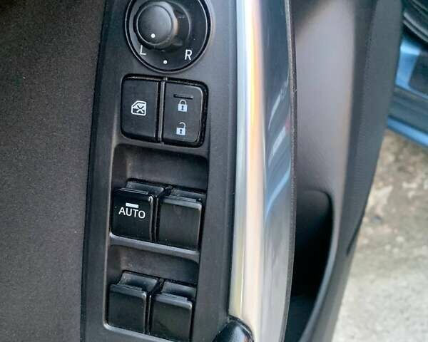 Синий Мазда 6, объемом двигателя 2.49 л и пробегом 202 тыс. км за 12000 $, фото 14 на Automoto.ua