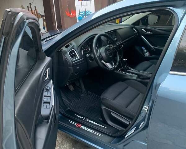 Синий Мазда 6, объемом двигателя 2.49 л и пробегом 202 тыс. км за 12000 $, фото 12 на Automoto.ua