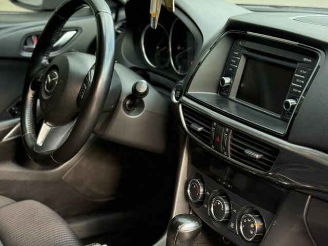 Синий Мазда 6, объемом двигателя 2.5 л и пробегом 200 тыс. км за 9900 $, фото 6 на Automoto.ua