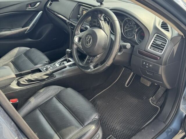Синій Мазда 6, об'ємом двигуна 2.2 л та пробігом 210 тис. км за 5500 $, фото 7 на Automoto.ua