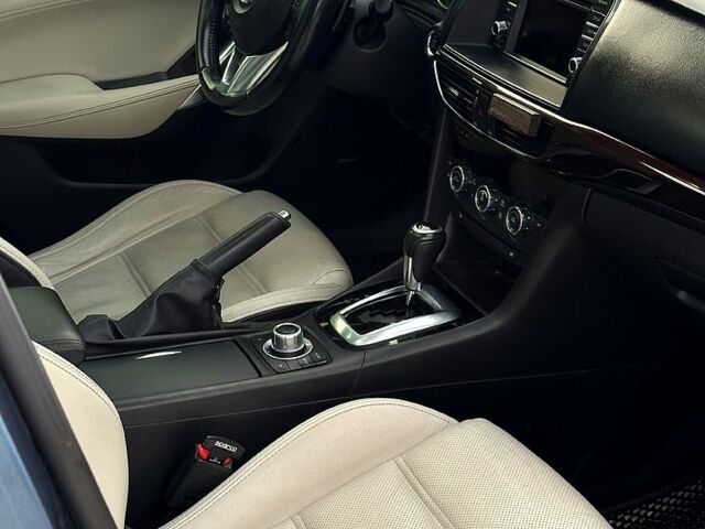 Синій Мазда 6, об'ємом двигуна 2.5 л та пробігом 192 тис. км за 12500 $, фото 3 на Automoto.ua