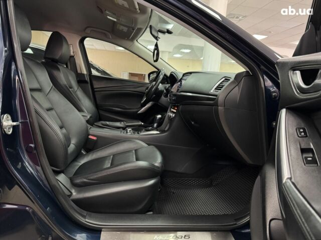 Синий Мазда 6, объемом двигателя 0 л и пробегом 164 тыс. км за 12000 $, фото 5 на Automoto.ua