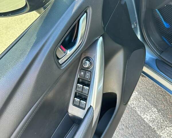 Синий Мазда 6, объемом двигателя 2.49 л и пробегом 156 тыс. км за 14500 $, фото 19 на Automoto.ua