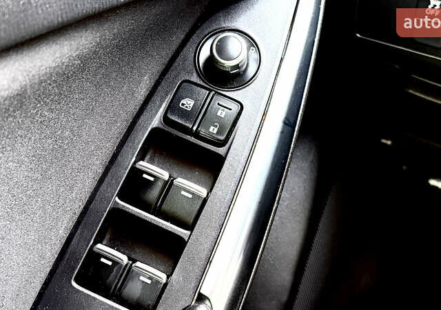 Синій Мазда 6, об'ємом двигуна 2.49 л та пробігом 210 тис. км за 12500 $, фото 14 на Automoto.ua