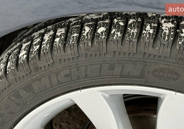 Синій Мазда 6, об'ємом двигуна 2.49 л та пробігом 210 тис. км за 12500 $, фото 31 на Automoto.ua