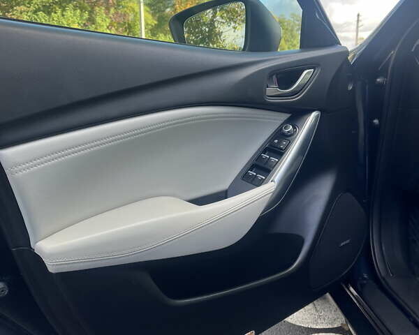 Мазда 6 2015 у Києві на Automoto.ua Синій Мазда 6, об'ємом двигуна 2.5 л та пробігом 86 тис. км за 14900 $, фото 10 на Automoto.ua