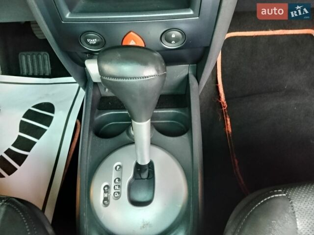 Синій Мазда 6, об'ємом двигуна 2.49 л та пробігом 185 тис. км за 13300 $, фото 4 на Automoto.ua
