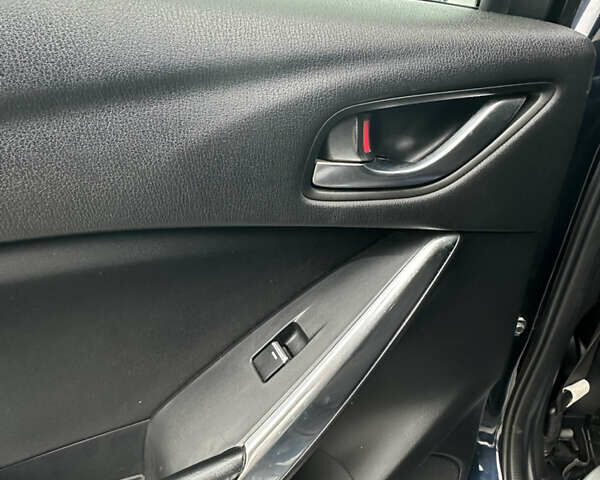 Синий Мазда 6, объемом двигателя 2.5 л и пробегом 36 тыс. км за 11500 $, фото 19 на Automoto.ua