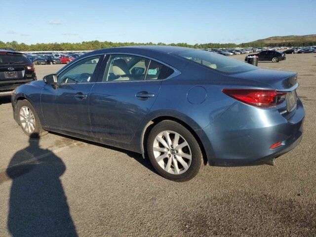 Синий Мазда 6, объемом двигателя 0 л и пробегом 61 тыс. км за 1400 $, фото 4 на Automoto.ua