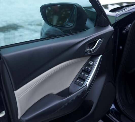 Синий Мазда 6, объемом двигателя 2.49 л и пробегом 186 тыс. км за 15000 $, фото 15 на Automoto.ua
