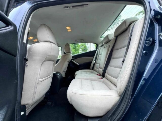 Синій Мазда 6, об'ємом двигуна 2.5 л та пробігом 77 тис. км за 8000 $, фото 9 на Automoto.ua