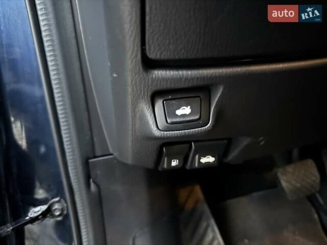 Синий Мазда 6, объемом двигателя 2.49 л и пробегом 144 тыс. км за 12300 $, фото 32 на Automoto.ua