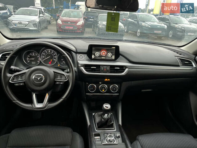 Синий Мазда 6, объемом двигателя 2.5 л и пробегом 334 тыс. км за 9900 $, фото 12 на Automoto.ua