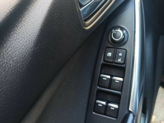 Синий Мазда 6, объемом двигателя 2.5 л и пробегом 78 тыс. км за 14000 $, фото 10 на Automoto.ua