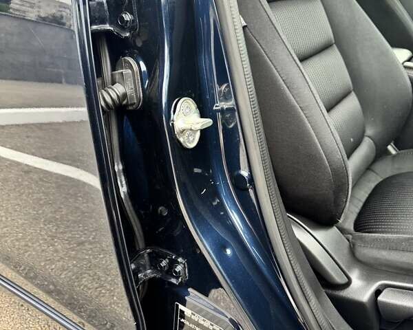 Синий Мазда 6, объемом двигателя 2 л и пробегом 63 тыс. км за 18200 $, фото 68 на Automoto.ua