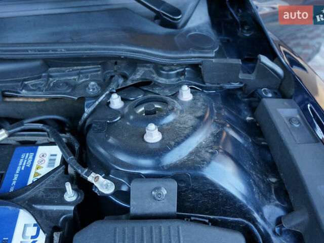 Синий Мазда 6, объемом двигателя 2.49 л и пробегом 98 тыс. км за 19000 $, фото 27 на Automoto.ua