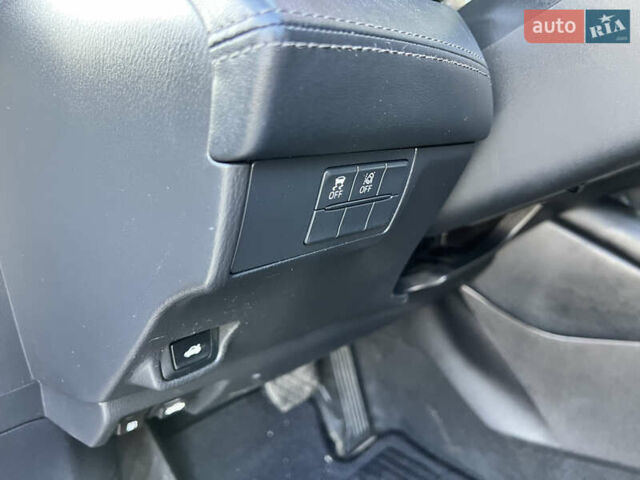 Синій Мазда 6, об'ємом двигуна 2.5 л та пробігом 155 тис. км за 14800 $, фото 19 на Automoto.ua