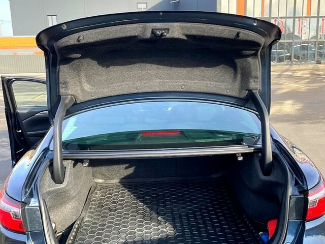 Синий Мазда 6, объемом двигателя 2 л и пробегом 190 тыс. км за 16700 $, фото 2 на Automoto.ua