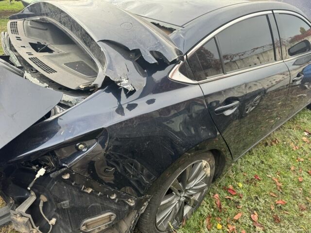 Синій Мазда 6, об'ємом двигуна 0 л та пробігом 150 тис. км за 7400 $, фото 9 на Automoto.ua